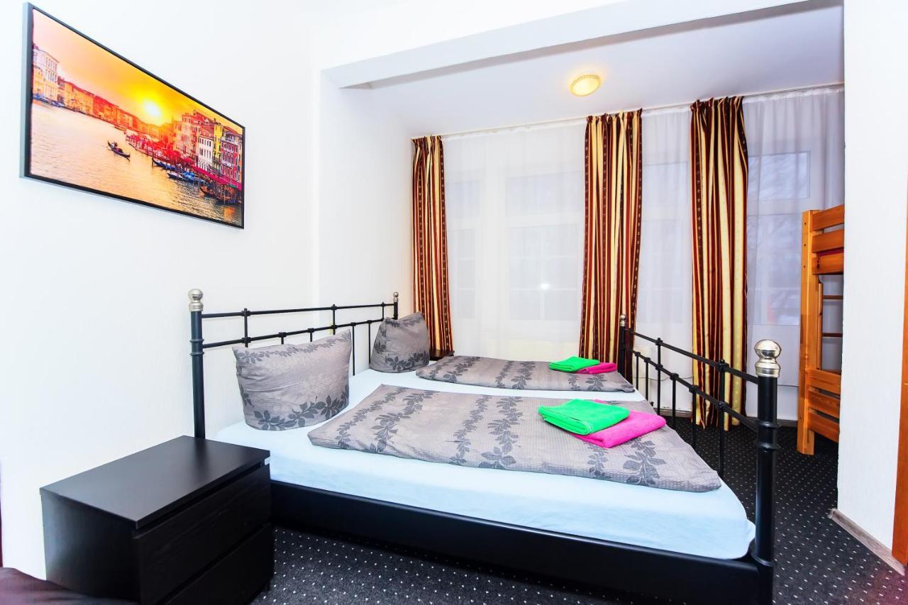 Askania Hotel เบราน์ลาเกอ ภายนอก รูปภาพ